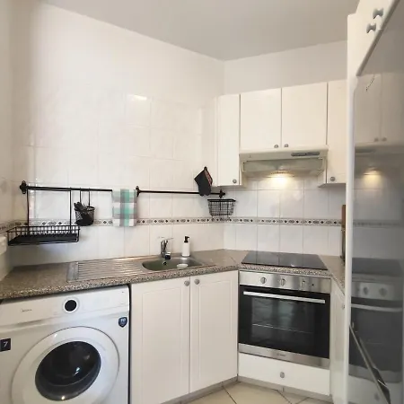 Apartament Limnaria Gardens Cozy By Vichy Holidays