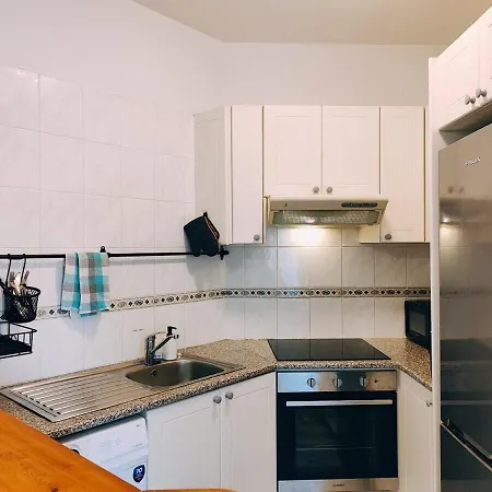 Limnaria Gardens Cozy Apartment *