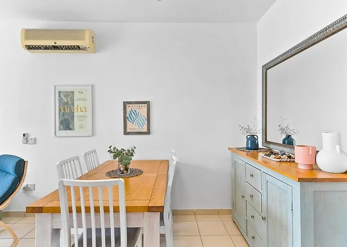 Limnaria Gardens Cozy By Vichy Holidays 아파트 *